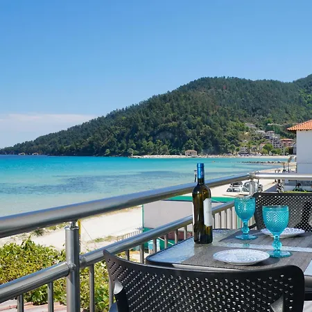 Emerial Deluxe Seaside 3* Skala Potamia (Thasos)