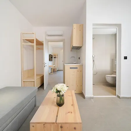 Emerial Deluxe Seaside 3*