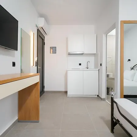 Emerial Deluxe Seaside 3* Skala Potamia (Thasos)