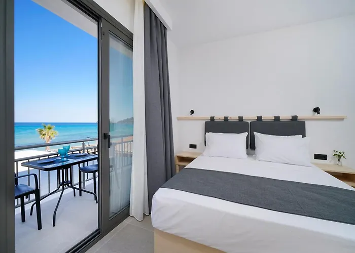 Emerial Deluxe Seaside Hotel de apartamente Skala Potamia