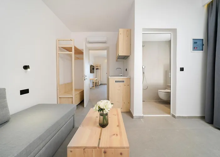 Emerial Deluxe Seaside 3*